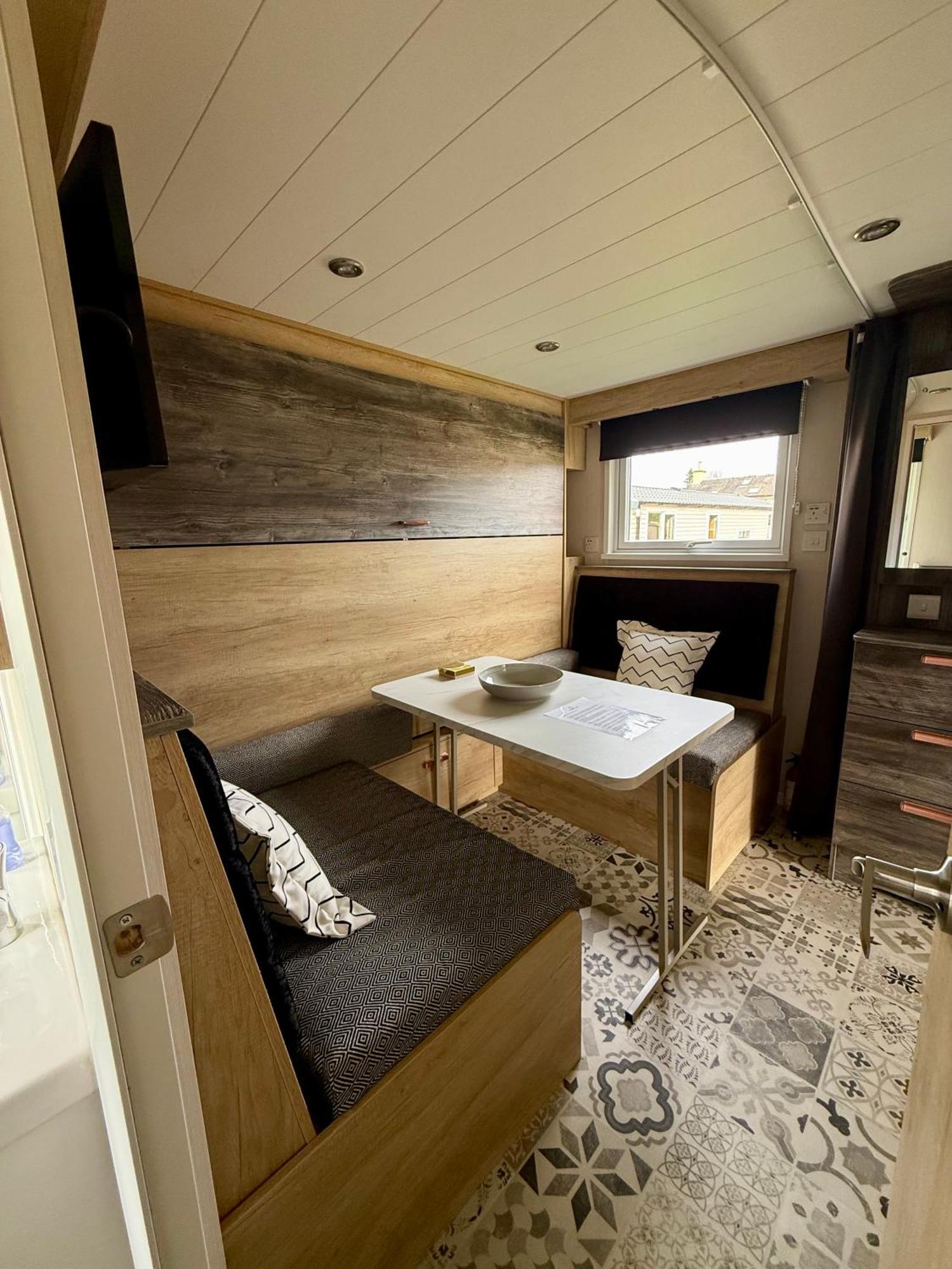 The Parr Pod - Beautiful, Luxury Pod Hotel Aberlour Exterior foto
